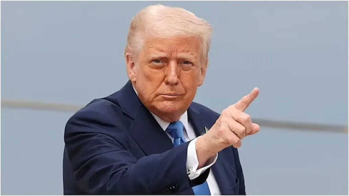 Fractures in the Fortress: Inside the Trump Administration's Brewing Internal Tensions